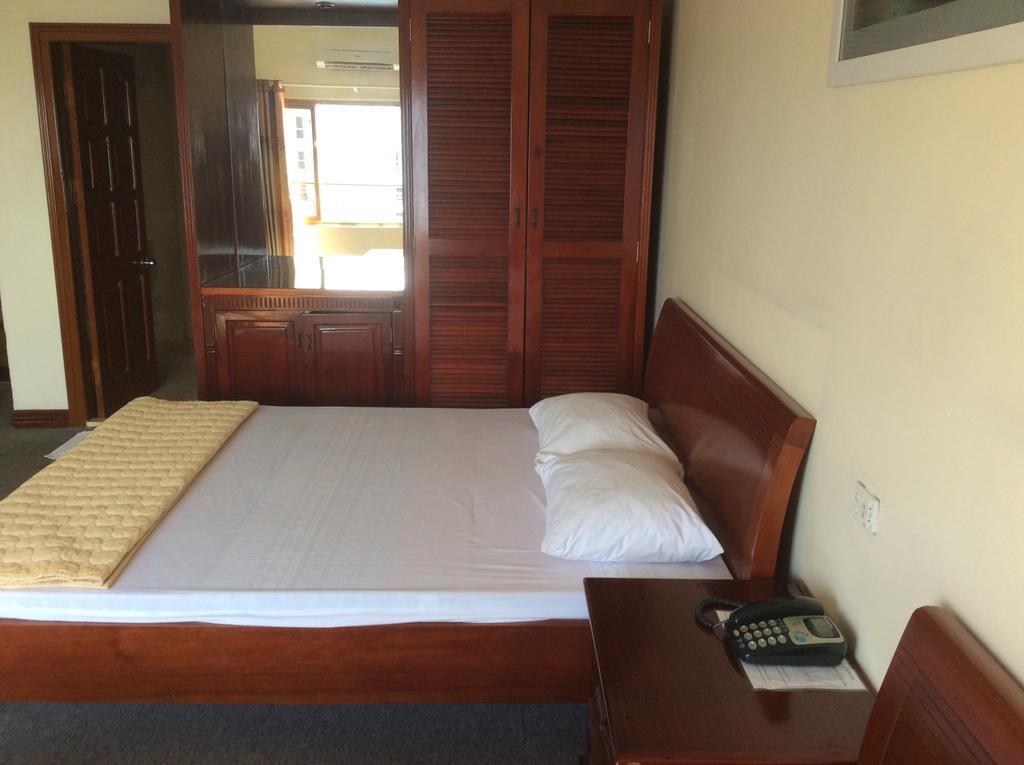 Ngoc Mai Hotel 하롱 객실 사진